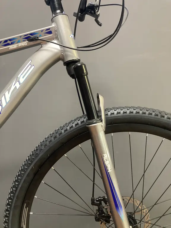 MBike Aleph Rodado 29: la MTB que te va a acompañar a todos lados 5 suspension frente mbike aleph rodado 29 gris